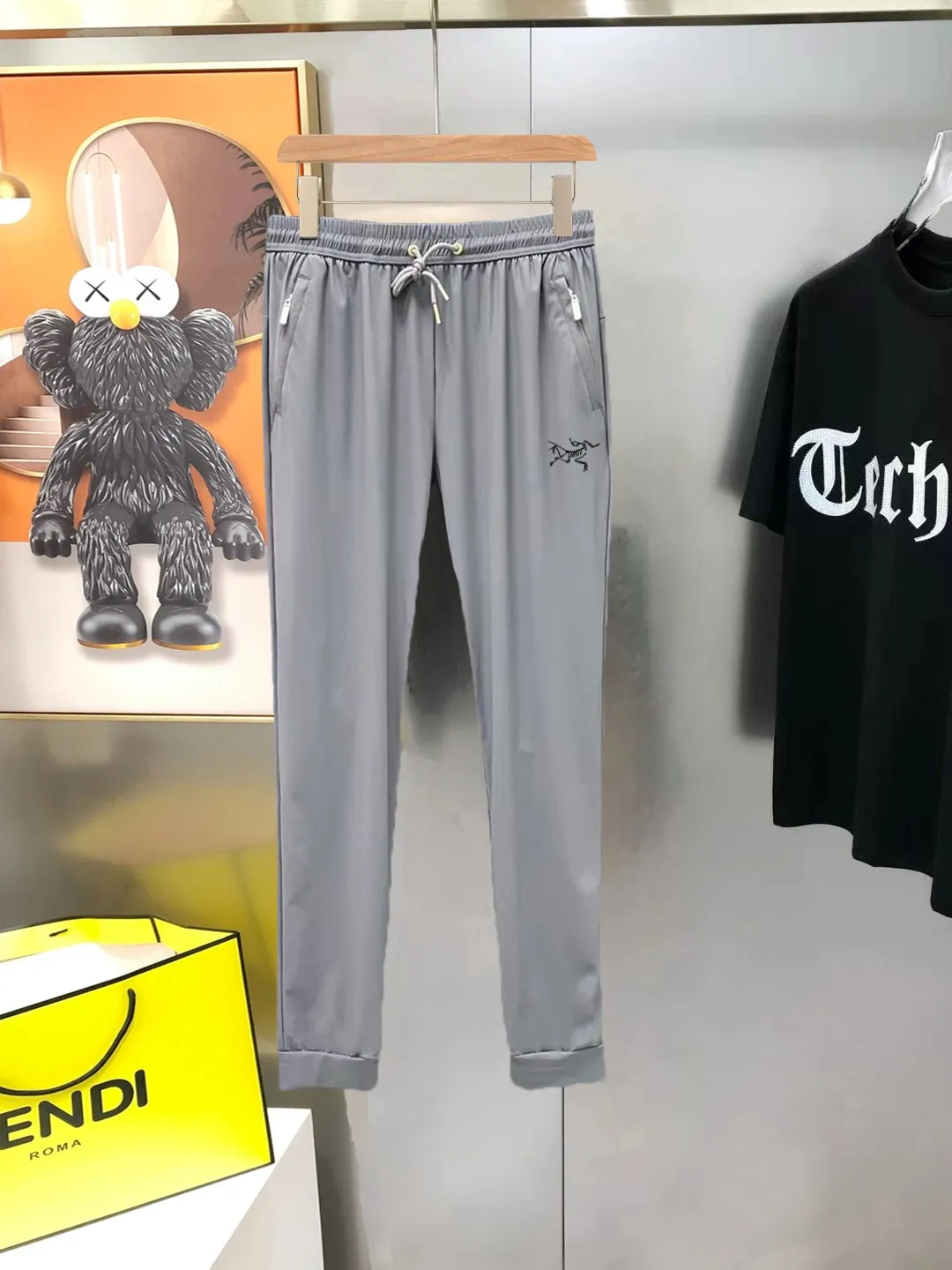 New Arrival ！SSClassic Hot Sale ！ ！ ， ！ ！ ！ ， ！ ！ Black， ！ ！ ！ ➕ ！ ， ！ Breathable ！ Breathable ！ ！ ！ ！ ！ ！ ， ！ ：Black Gray Size：S-XL